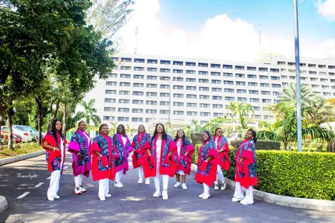 Professional Photographer & Videographer for Weddings, Events, Yearbooks & Portraits photo 5